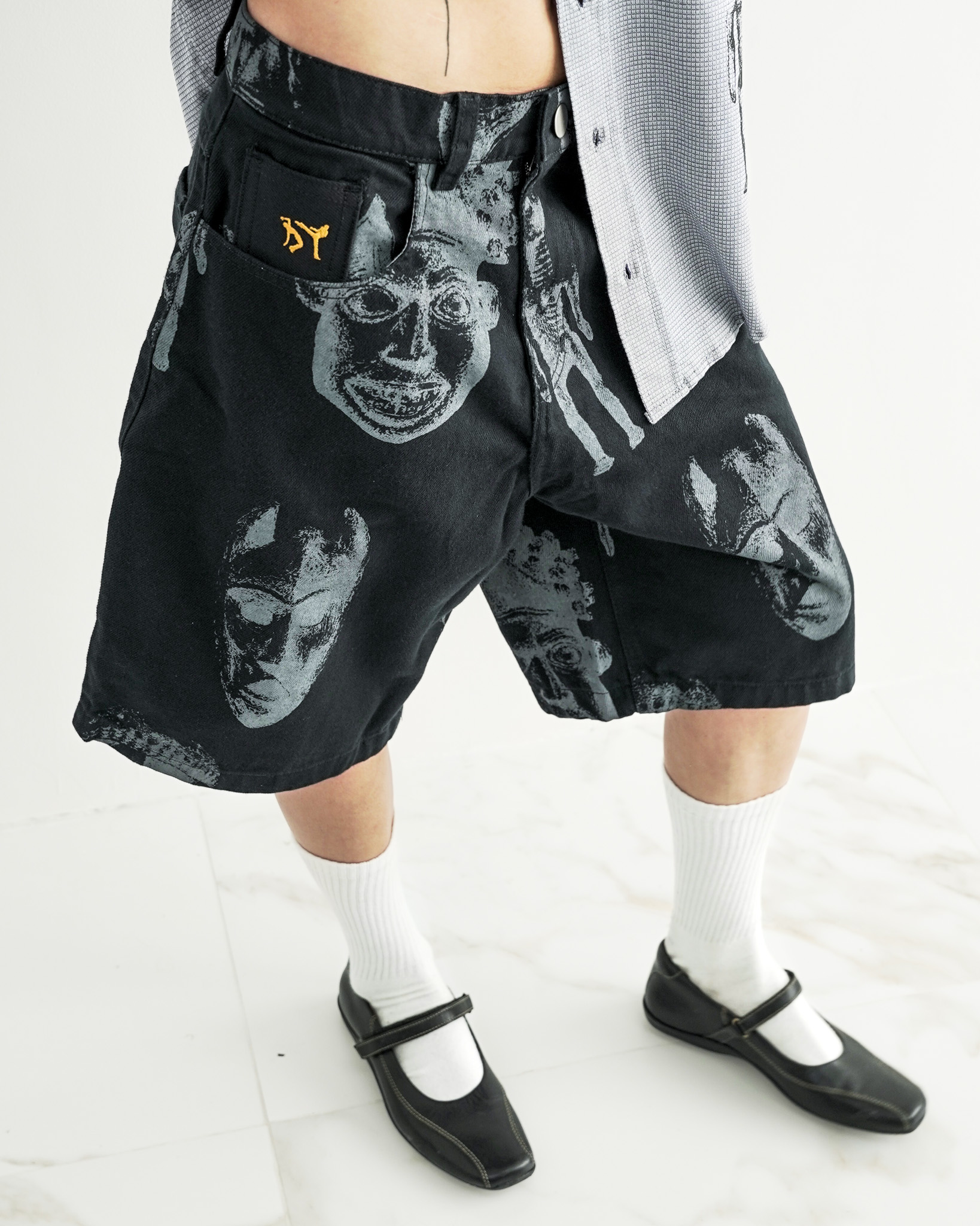 MÁSCARAS ANCESTRAIS SHORTS